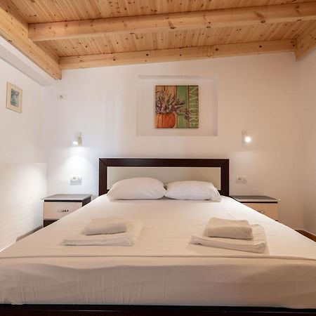 Cozy Apartments Downtown Ksamil Zewnętrze zdjęcie